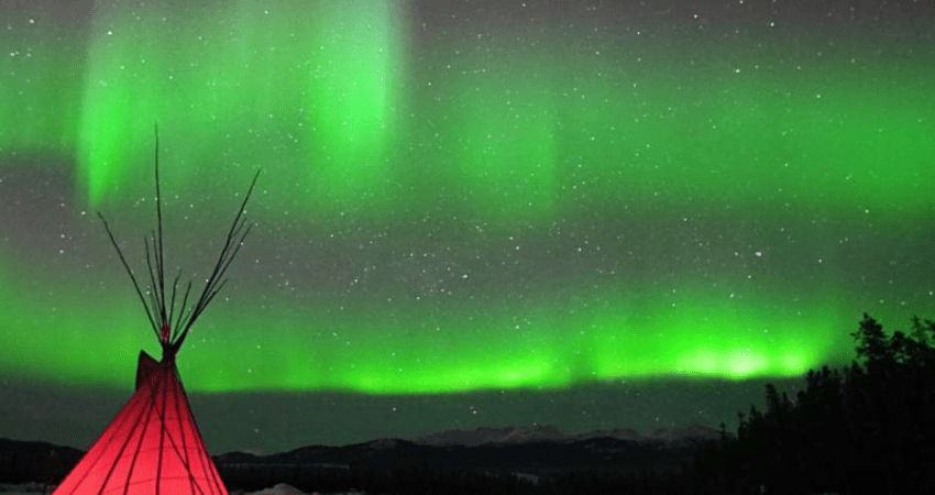 Best Value Aurora Viewing - Snowshoeing & Ice fishing, Wildlife & Hot Springs - Winter - Whitehorse, YT