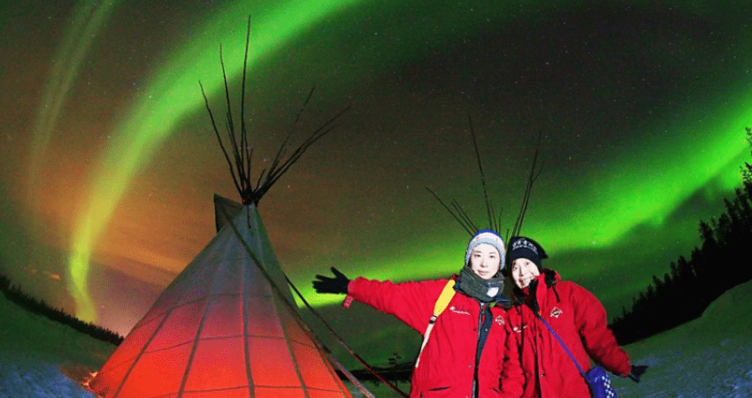 Best Value Aurora Viewing - Snowshoeing & Ice fishing, Wildlife & Hot Springs - Winter - Whitehorse, YT