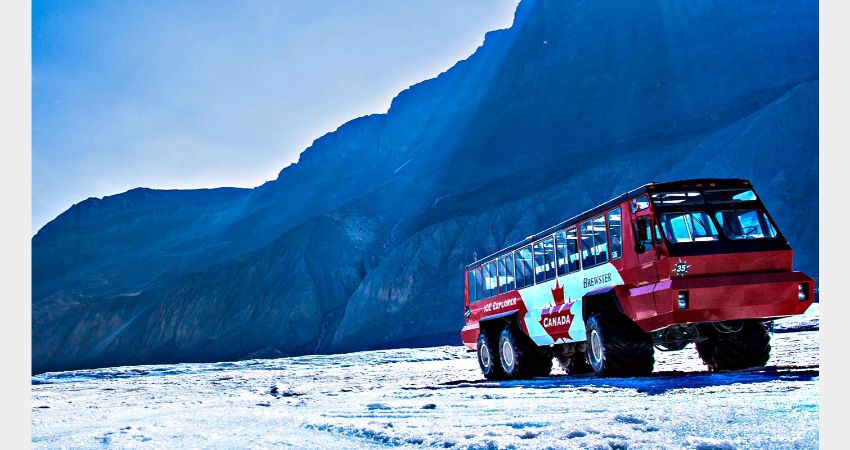 Banff - Columbia Icefields Parkway Tour