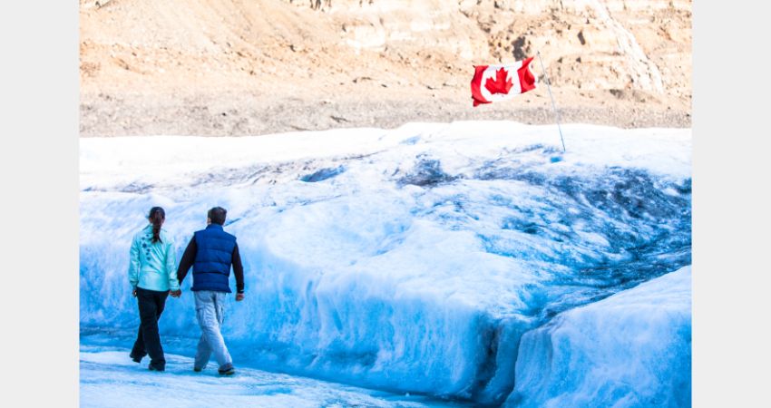 Banff - Columbia Icefields Parkway Tour