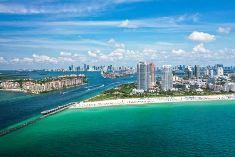 Miami – Beautiful Beaches, Art, Décor & more