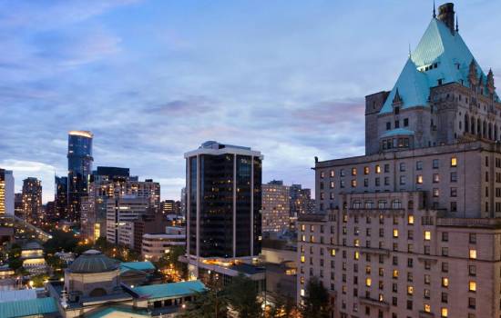 Luxury Vancouver Experience: Indulgence & Adventure Awaits