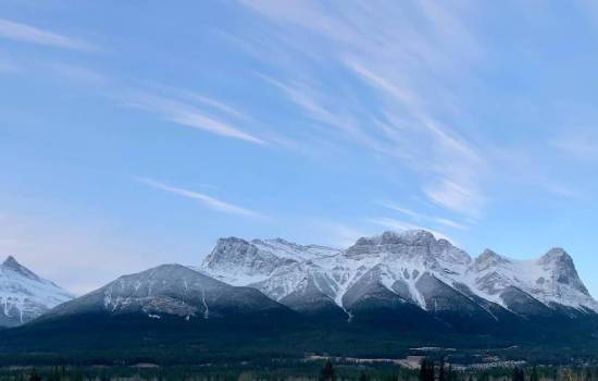 Canmore - Three Sisters Helicopter Tour