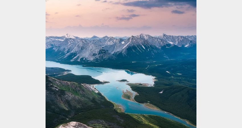 Canmore - Three Sisters Helicopter Tour