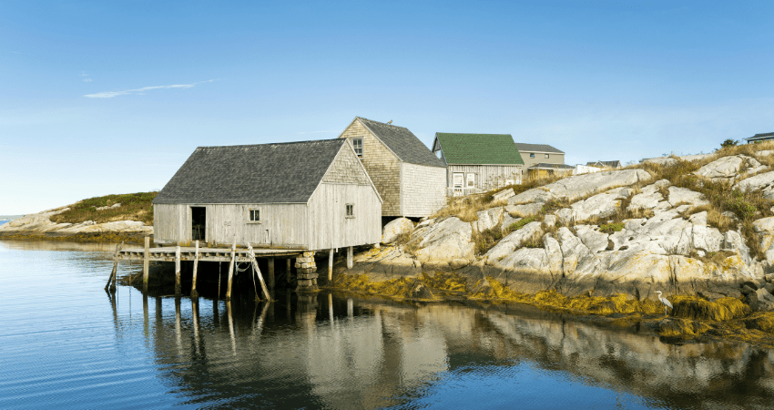 Peggy’s Cove, Mahone Bay & Lunenburg Tour