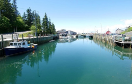 Experience the unique phenomenon of the tides of the Bay of Fundy