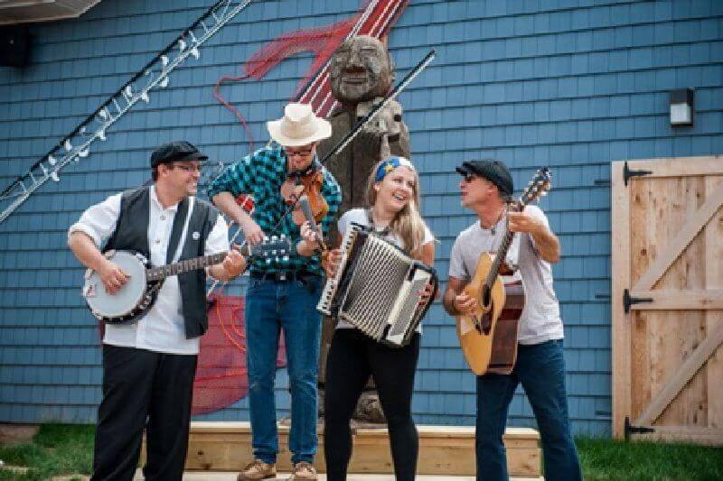 Charlottetown Uncovered: Culture, Scenic Beauty, and Relaxation!
