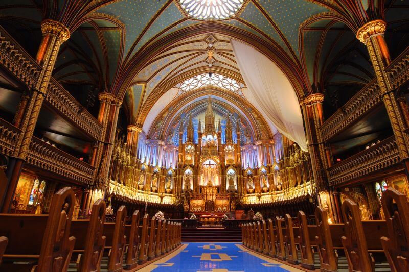Unveil Luxury: Exclusive Montreal & Quebec City Escape