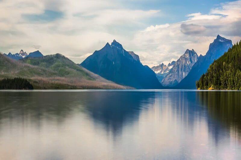 Glacier National Park Adventure Tours: Alpine Wonders Await!