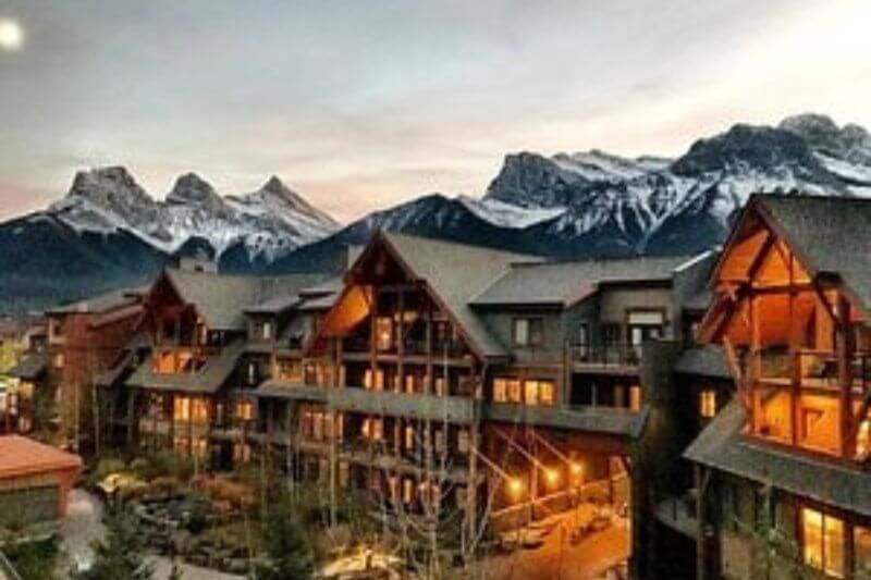Tee Off Against Stunning Mountain Vistas in Canmore: Play, Relax, and Explore!