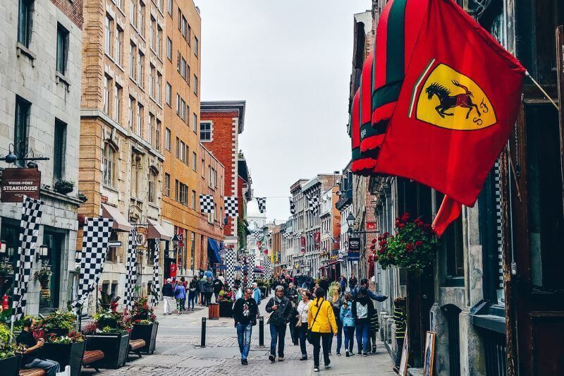 Quebec Charm & Montreal Vibe