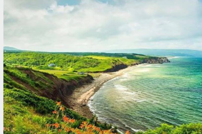 Cabot Trail & South Shore Escape