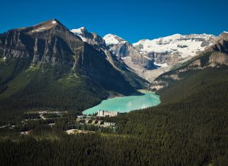 Iconic Canadian Rockies & Coastline Tour