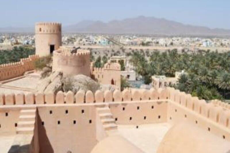 Explore Enchanting Oman
