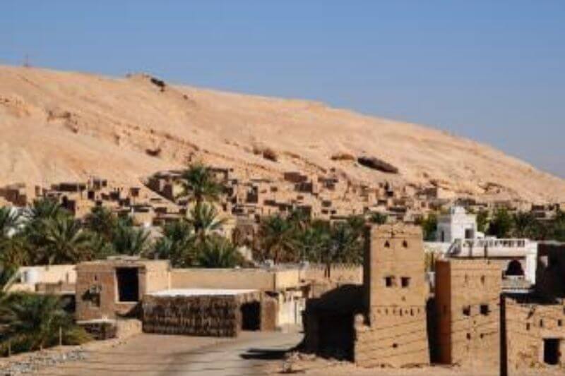 Explore Enchanting Oman