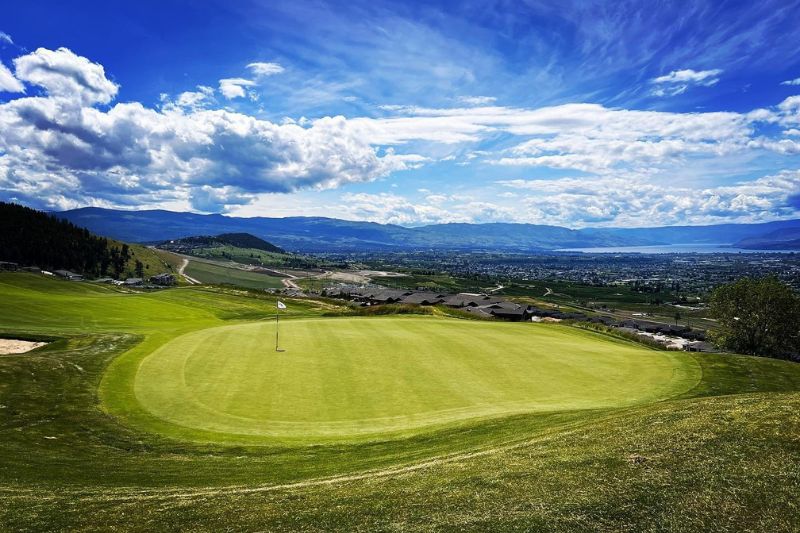 Okanagan Luxury Golf & Wine Tour